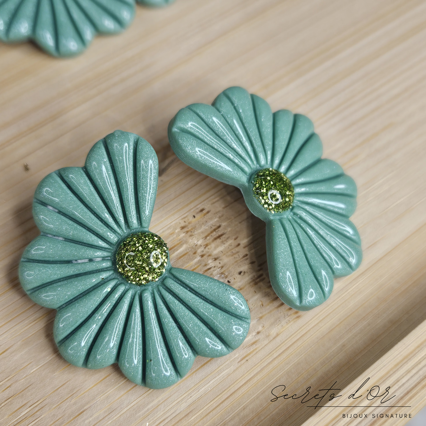 Puces Laurène - vert brillant