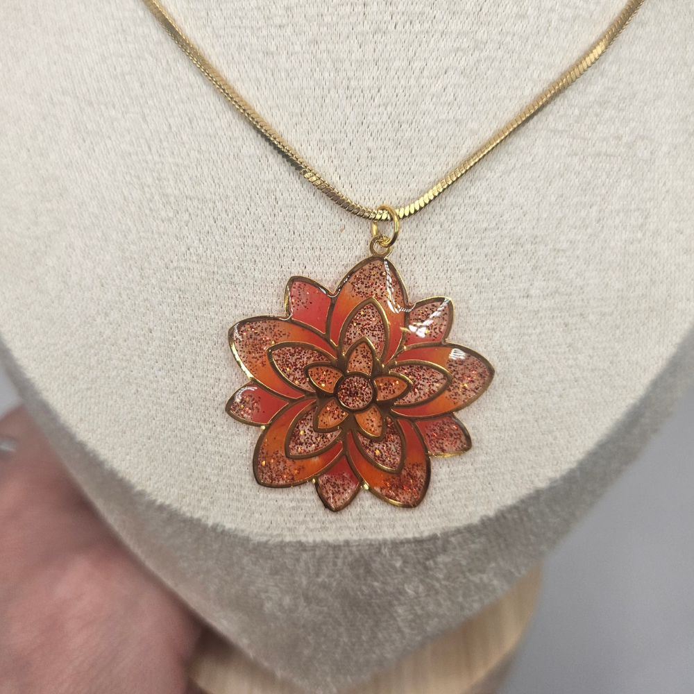 Collier "Lotus" - rouge