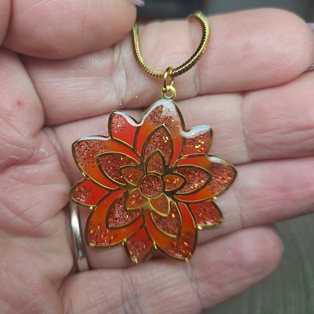 Collier "Lotus" - rouge