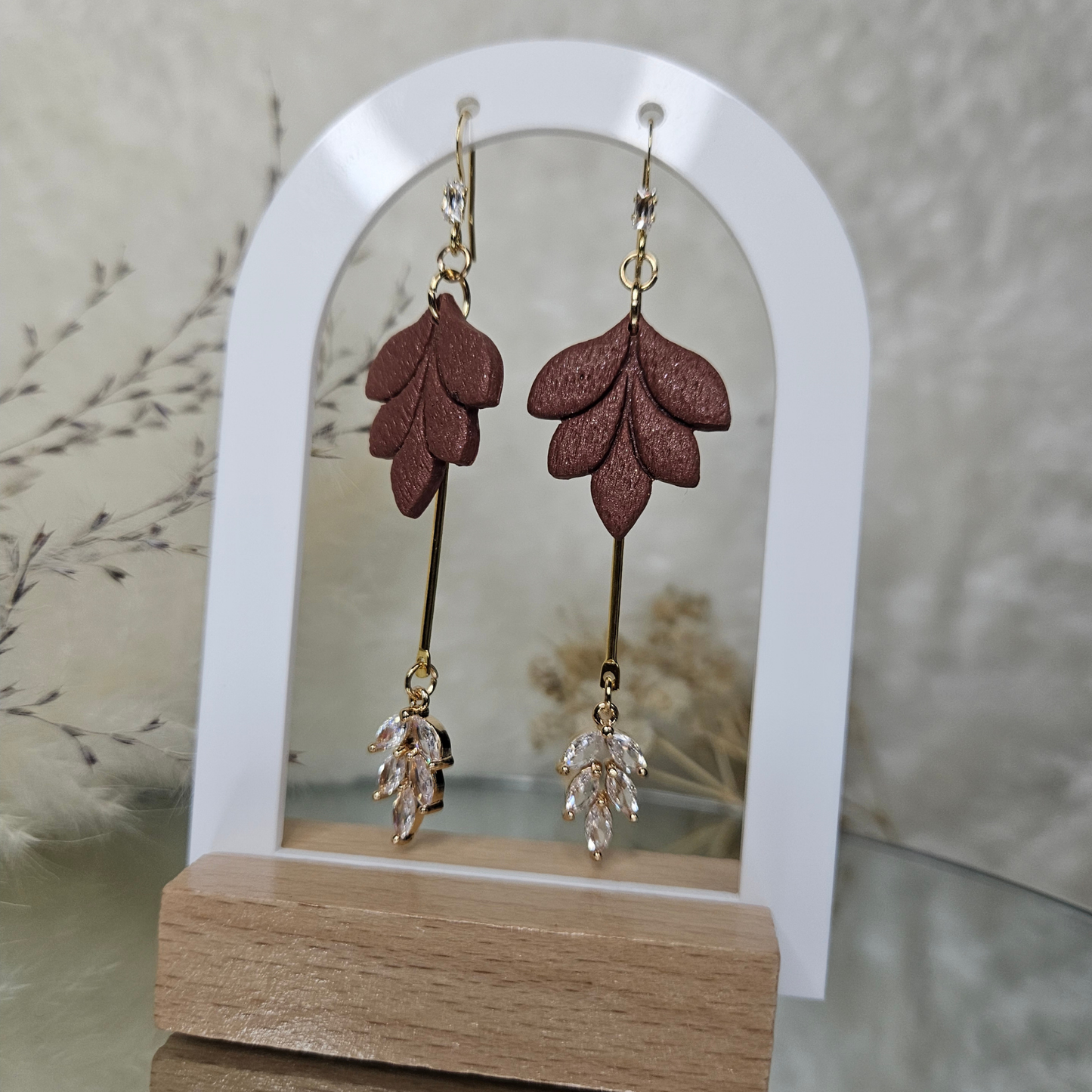 Boucle feuille suspendue