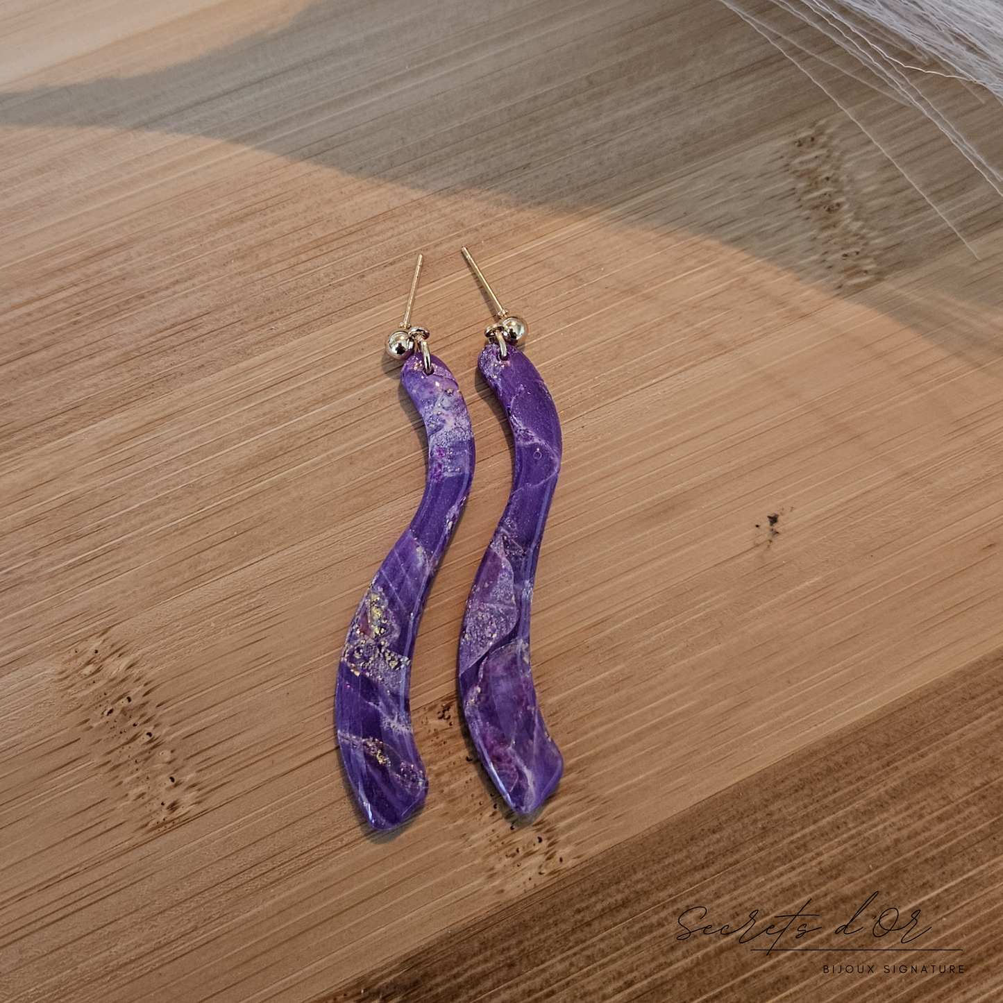 Boucles Marbre Violet - Ligne courbe