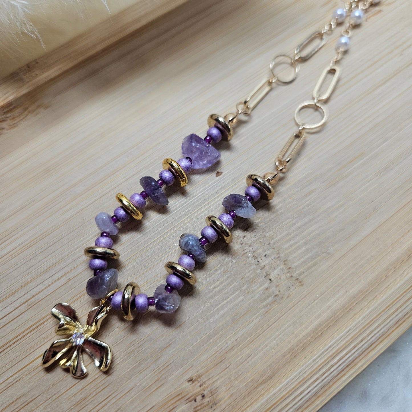 Collier violet/fleur
