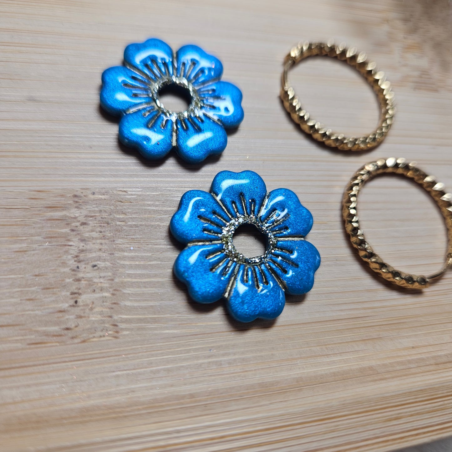 Jacqueline - bleu roi / or