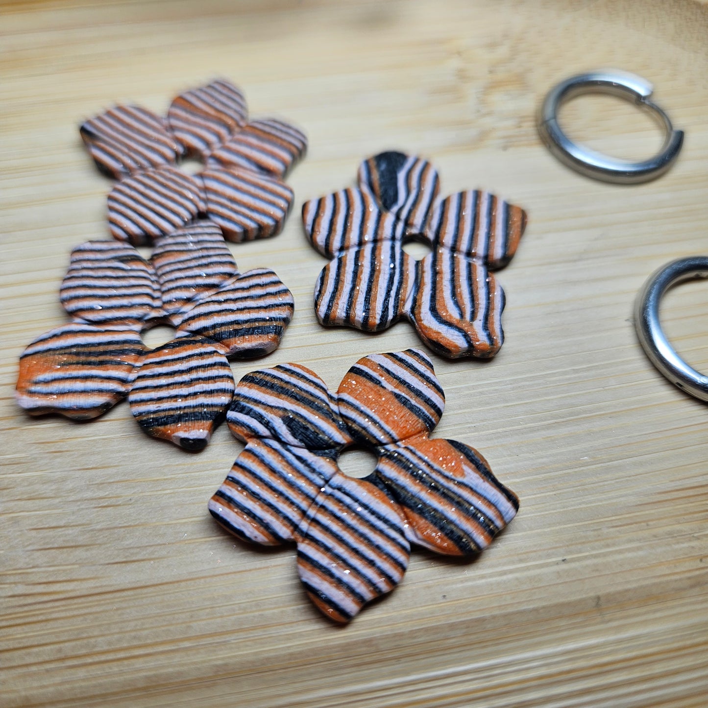 Tricolores rayés
