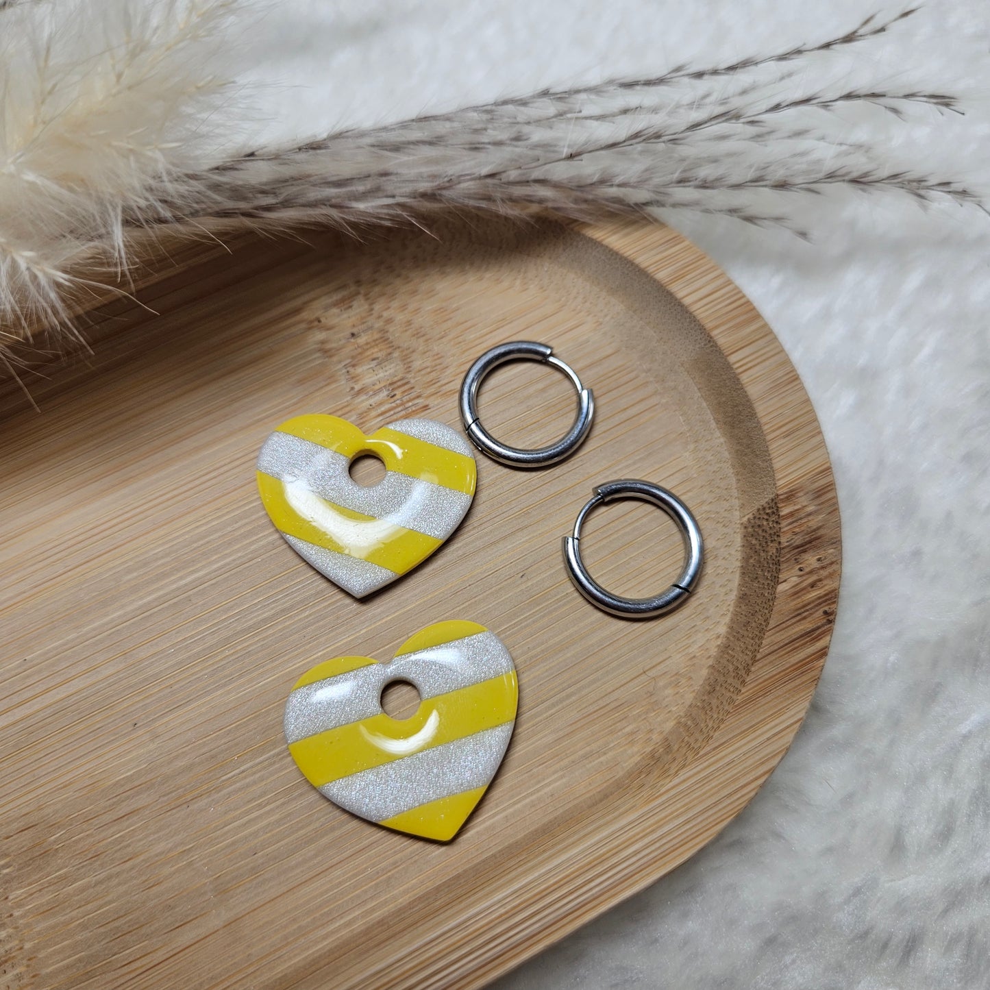 Coeur jaune/blanc